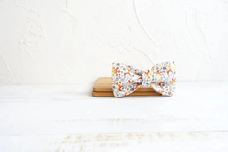 Ensemble Collier et Laisse avec Nœud Papillon pour Chien MUTTCO Série Noël UDC-061 MontroPet